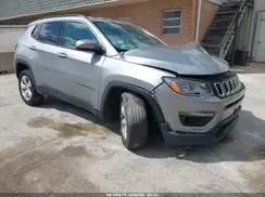 3C4NJDBB5KT813395 2019 JEEP COMPASS