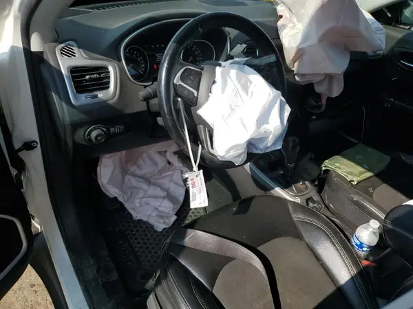 3C4NJDBB5KT813655 2019 JEEP COMPASS - Image 8