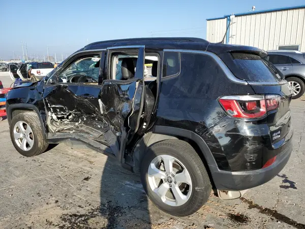 3C4NJDBB5KT813736 2019 JEEP COMPASS - Image 2