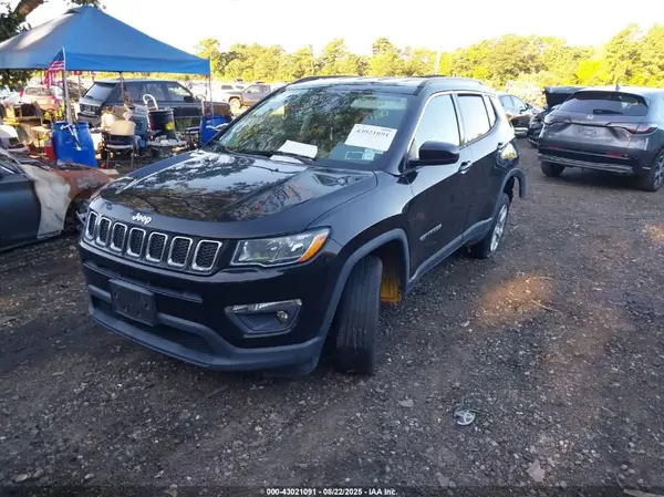 3C4NJDBB5KT836014 2019 JEEP COMPASS - Image 2