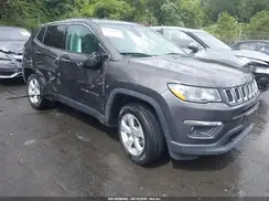 3C4NJDBB5KT846879 2019 JEEP COMPASS