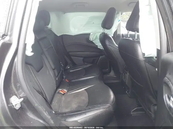 3C4NJDBB5KT846879 2019 JEEP COMPASS - Image 8