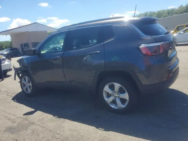 3C4NJDBB5LT101258 2020 JEEP COMPASS - Image 2