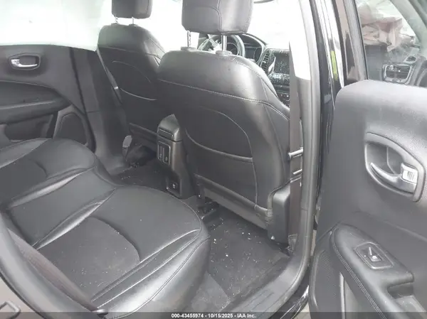 3C4NJDBB5LT112261 2020 JEEP COMPASS - Image 8