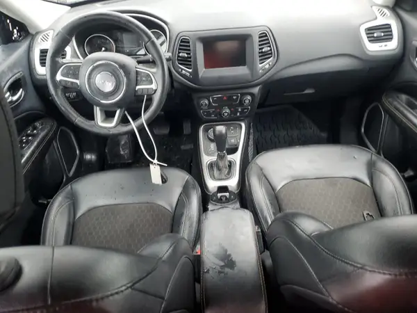 3C4NJDBB5LT112616 2020 JEEP COMPASS - Image 8