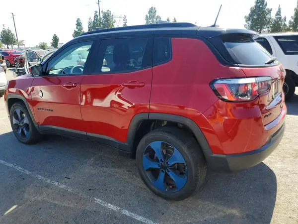 3C4NJDBB5LT120344 2020 JEEP COMPASS - Image 2