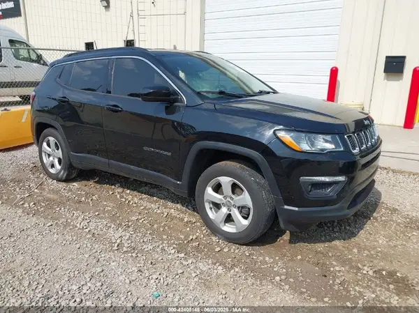 3C4NJDBB5LT130257 2020 JEEP COMPASS - Image 1