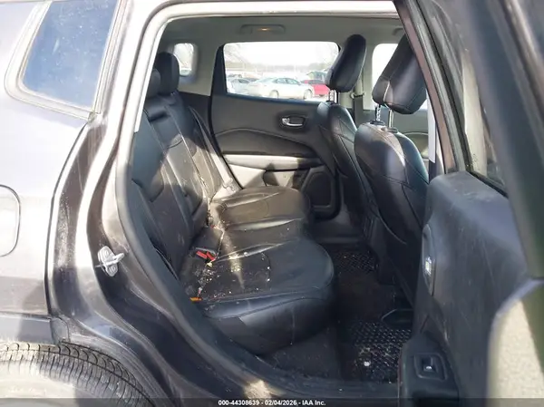 3C4NJDBB5LT135409 2020 JEEP COMPASS - Image 8
