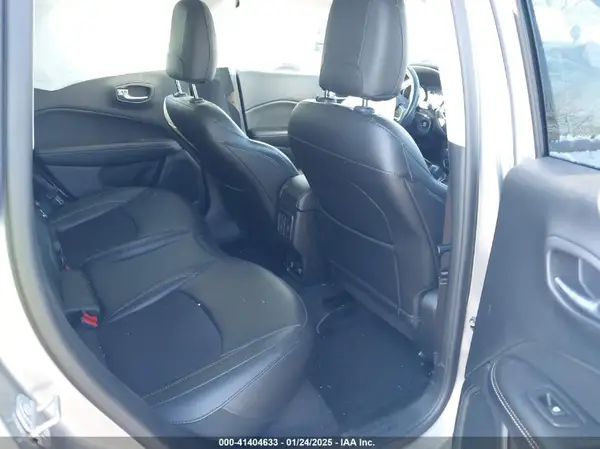 3C4NJDBB5LT138536 2020 JEEP COMPASS - Image 8