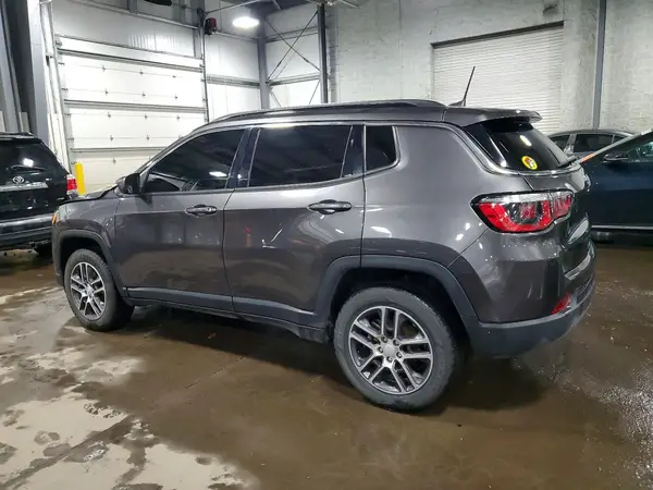 3C4NJDBB5LT139475 2020 JEEP COMPASS - Image 2