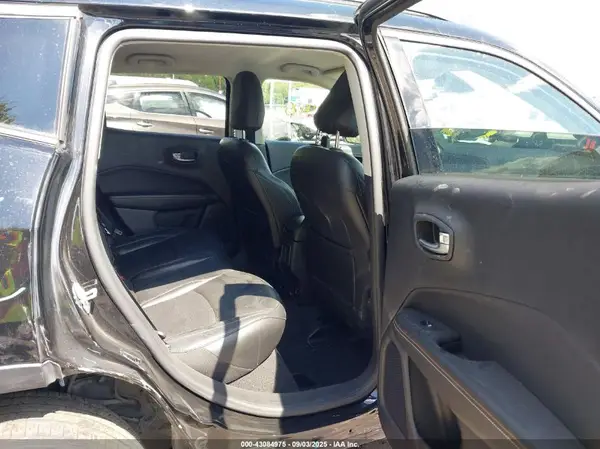 3C4NJDBB5LT155188 2020 JEEP COMPASS - Image 8
