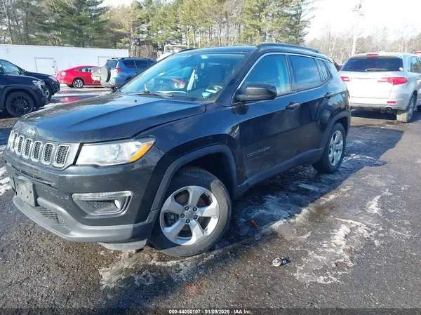 3C4NJDBB5LT160701 2020 JEEP COMPASS - Image 2