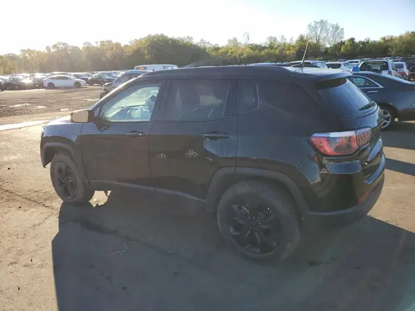 3C4NJDBB5LT168555 2020 JEEP COMPASS - Image 2