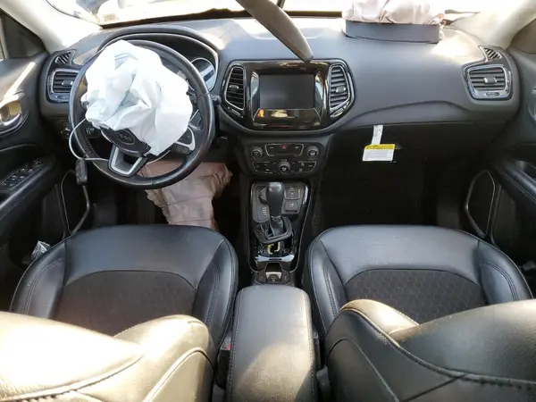 3C4NJDBB5LT168555 2020 JEEP COMPASS - Image 8