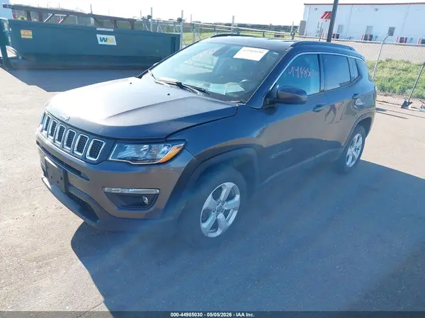 3C4NJDBB5LT174999 2020 JEEP COMPASS - Image 2