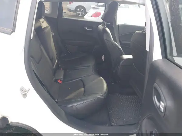 3C4NJDBB5LT204485 2020 JEEP COMPASS - Image 8