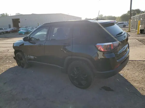 3C4NJDBB5LT218029 2020 JEEP COMPASS - Image 2