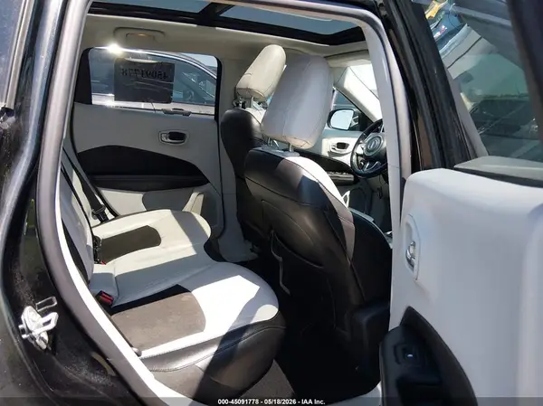 3C4NJDBB5LT222016 2020 JEEP COMPASS - Image 8