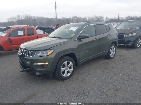 3C4NJDBB5LT225255 2020 JEEP COMPASS - Image 2