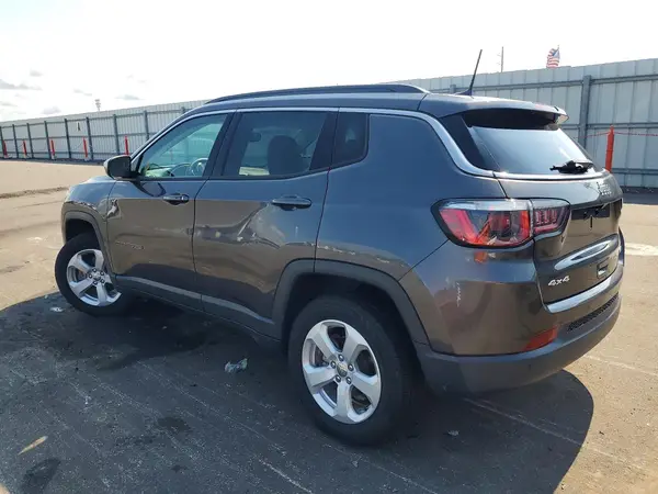 3C4NJDBB5LT238281 2020 JEEP COMPASS - Image 2