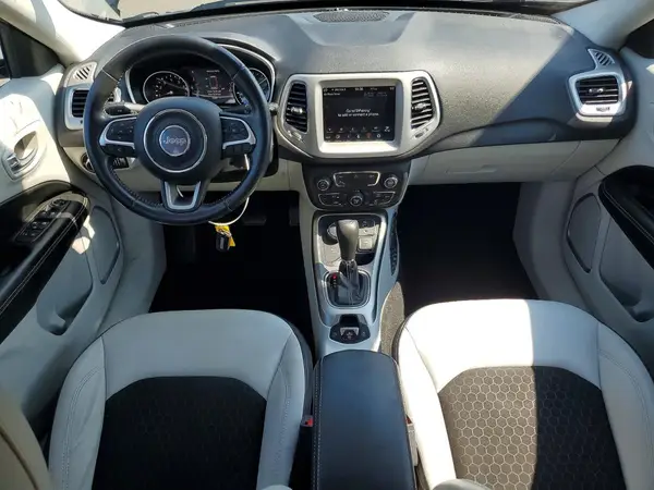 3C4NJDBB5LT238281 2020 JEEP COMPASS - Image 8