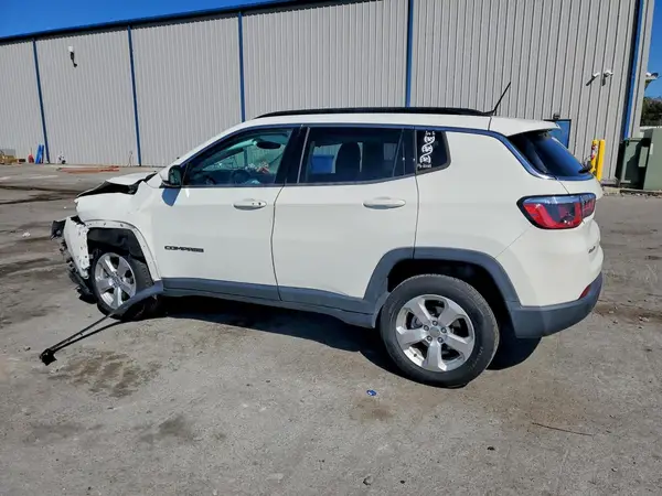 3C4NJDBB5LT240984 2020 JEEP COMPASS - Image 2