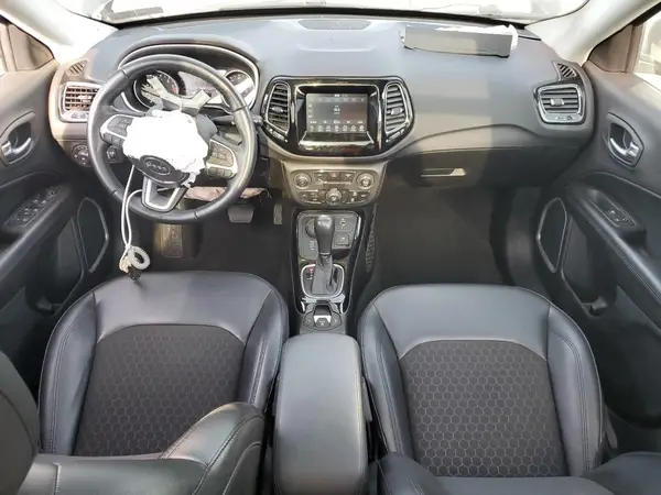 3C4NJDBB5LT245408 2020 JEEP COMPASS - Image 8