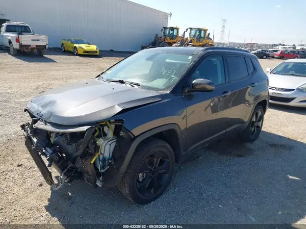 3C4NJDBB5LT256456 2020 JEEP COMPASS - Image 2