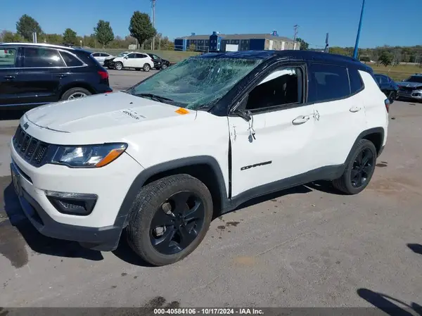 3C4NJDBB5MT506439 2021 JEEP COMPASS - Image 2