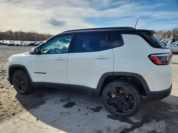 3C4NJDBB5MT506456 2021 JEEP COMPASS - Image 2