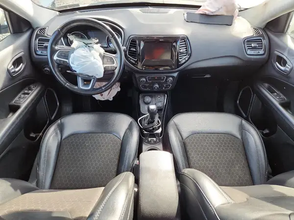 3C4NJDBB5MT506456 2021 JEEP COMPASS - Image 8