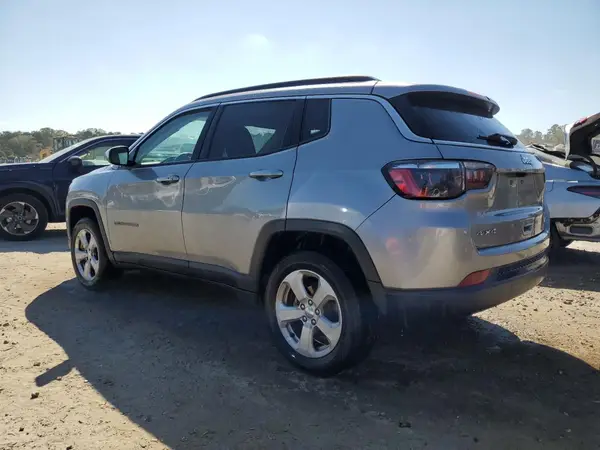 3C4NJDBB5MT509714 2021 JEEP COMPASS - Image 2