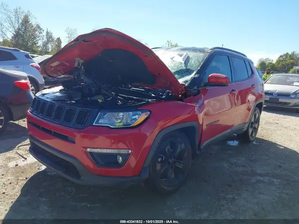 3C4NJDBB5MT527212 2021 JEEP COMPASS - Image 2