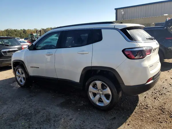 3C4NJDBB5MT566625 2021 JEEP COMPASS - Image 2