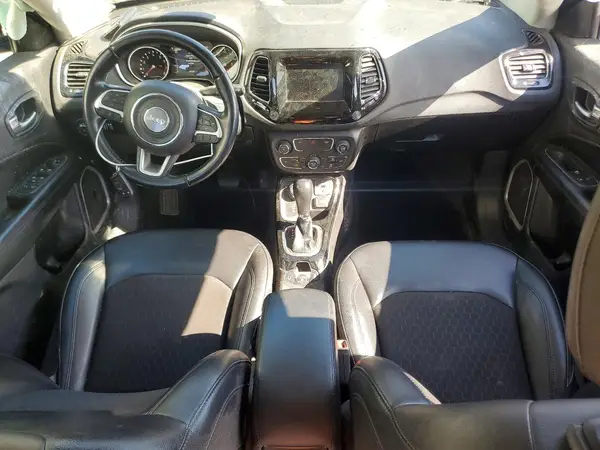 3C4NJDBB5MT586020 2021 JEEP COMPASS - Image 8