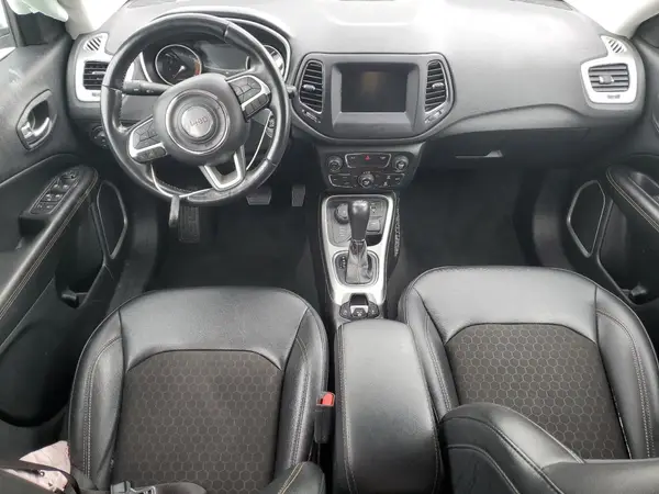 3C4NJDBB5MT599978 2021 JEEP COMPASS - Image 8