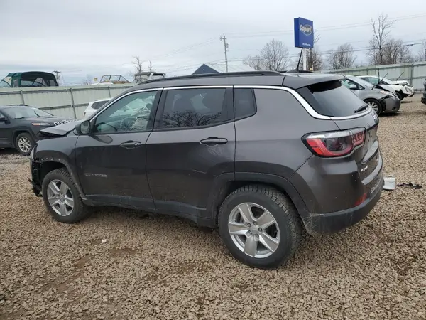 3C4NJDBB5NT104566 2022 JEEP COMPASS - Image 2