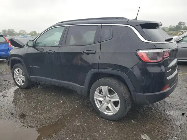 3C4NJDBB5NT106205 2022 JEEP COMPASS - Image 2
