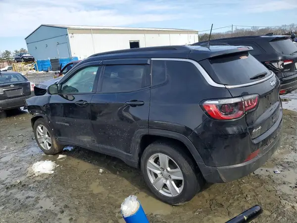 3C4NJDBB5NT107399 2022 JEEP COMPASS - Image 2