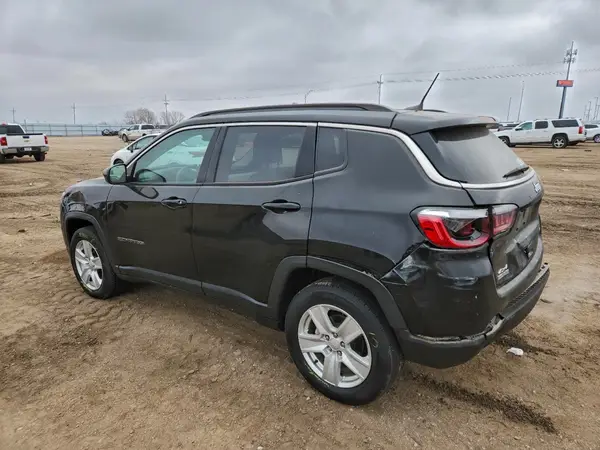 3C4NJDBB5NT118760 2022 JEEP COMPASS - Image 2