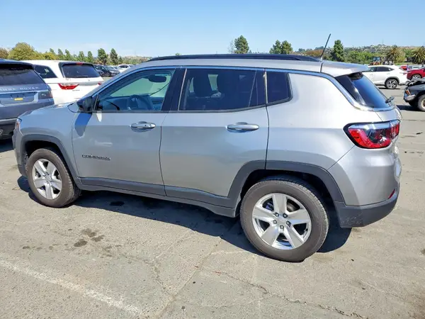 3C4NJDBB5NT128379 2022 JEEP COMPASS - Image 2