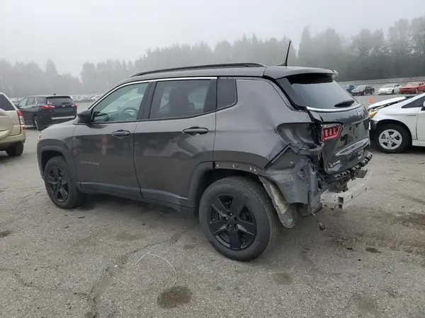 3C4NJDBB5NT131914 2022 JEEP COMPASS - Image 2