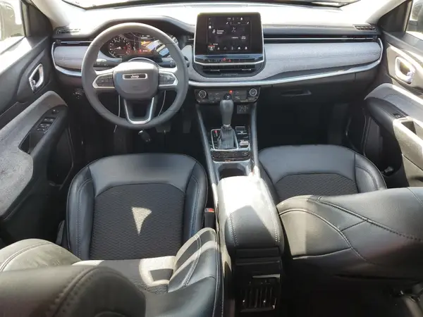 3C4NJDBB5NT166176 2022 JEEP COMPASS - Image 8