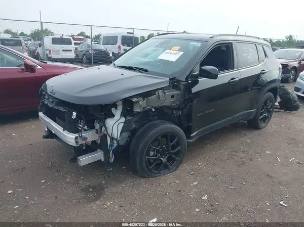 3C4NJDBB5NT166212 2022 JEEP COMPASS - Image 2