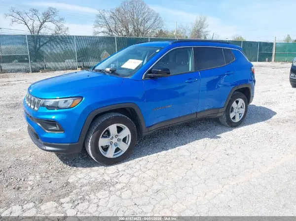 3C4NJDBB5NT178361 2022 JEEP COMPASS - Image 2