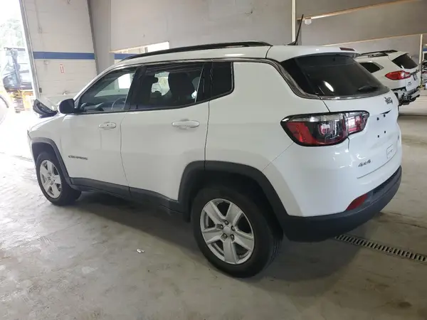 3C4NJDBB5NT202769 2022 JEEP COMPASS - Image 2