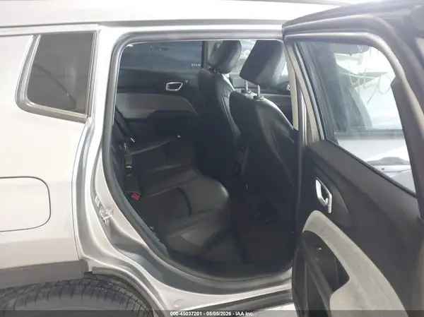 3C4NJDBB5NT216848 2022 JEEP COMPASS - Image 8