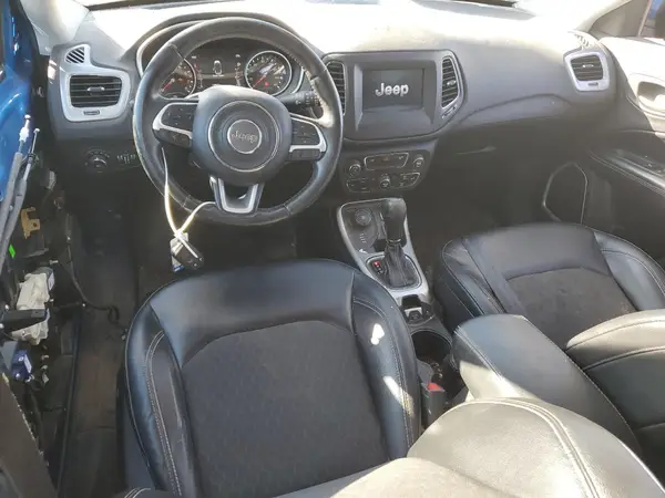 3C4NJDBB6HT632170 2017 JEEP COMPASS - Image 8