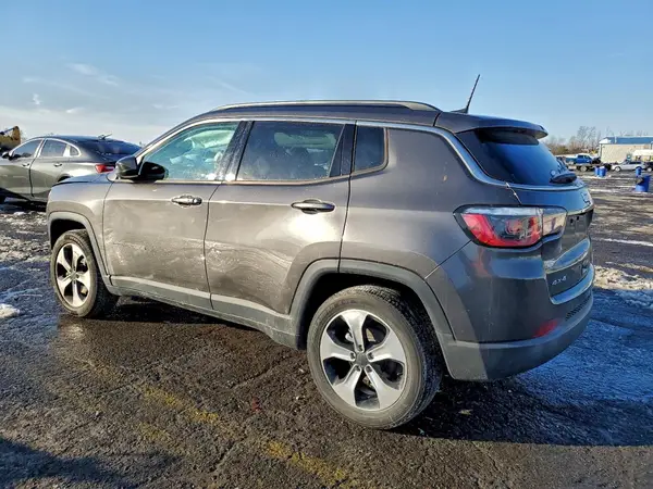3C4NJDBB6HT639765 2017 JEEP COMPASS - Image 2
