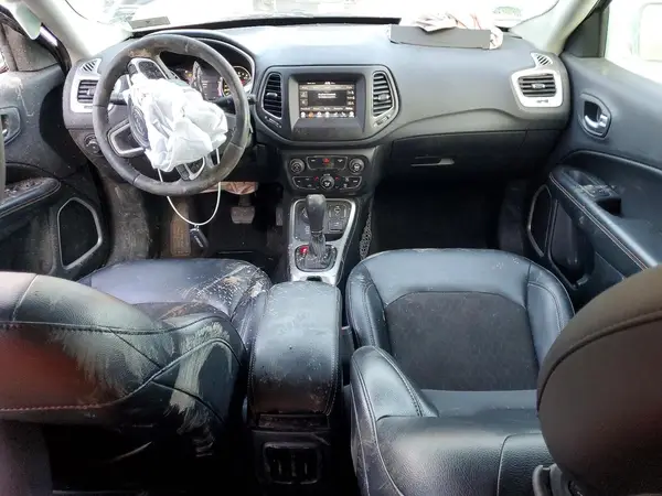 3C4NJDBB6HT641869 2017 JEEP COMPASS - Image 8